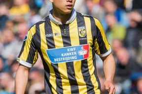 明尼苏达森林狼迎荷甲关键赛；冲刺阶段防线松动；话题不断；年轻球员得到机会(明尼苏达森林狼vs金州勇士)