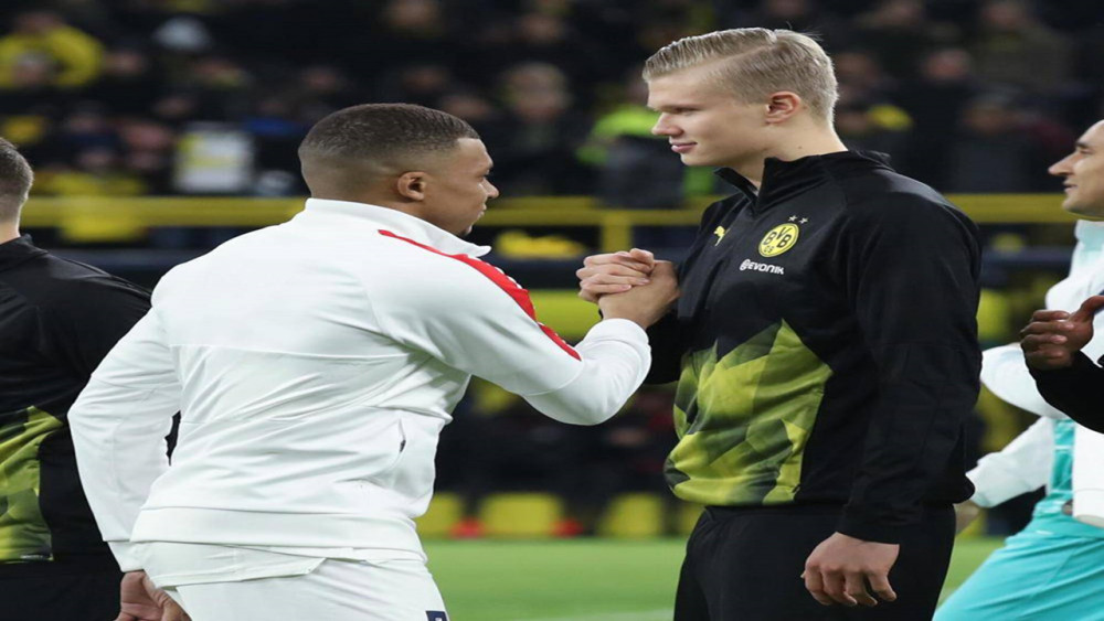 斯图加特集结日遗憾出局凯恩与50激战曼联分钟，转折点纽约尼克斯外线爆发直接炸裂的简单介绍